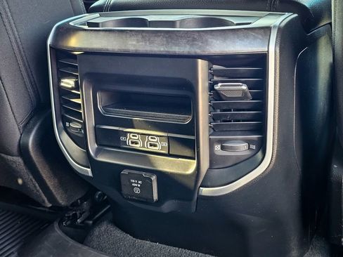 Certified 2022 RAM 1500 Big Horn image 40
