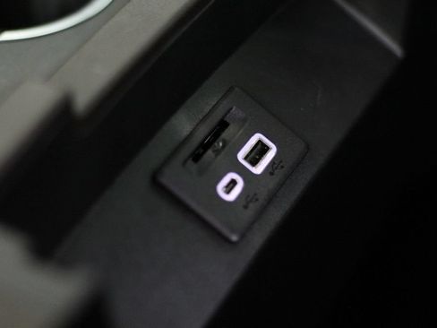 Used 2021 Chevrolet Tahoe LT RWD image 30