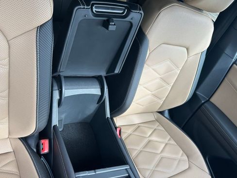 New 2026 Volkswagen Atlas Cross Sport SE image 40