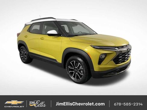 New 2025 Chevrolet TrailBlazer ACTIV w/ Convenience Package AWD/4WD image 1