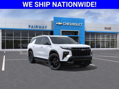 New 2026 Chevrolet Traverse RS w/ LPO, Floor Liner Package