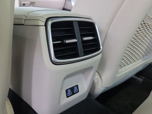 Used 2026 Genesis G70 2.5T RWD image 15