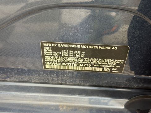 Used 2026 BMW 330i Sedan w/ Premium Package RWD image 21