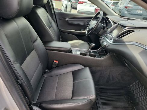 Used 2019 Chevrolet Impala LT w/ LT Convenience Package FWD image 19