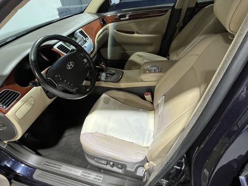 Used 2012 Hyundai Genesis 3.8 image 5