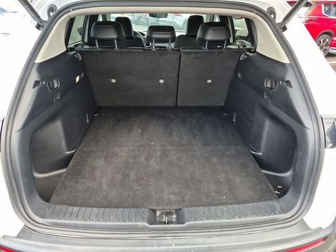Used 2025 MAZDA CX-50 AWD 2.5 S w/ Premium Package image 28