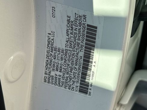 Certified 2024 Acura Integra image 28