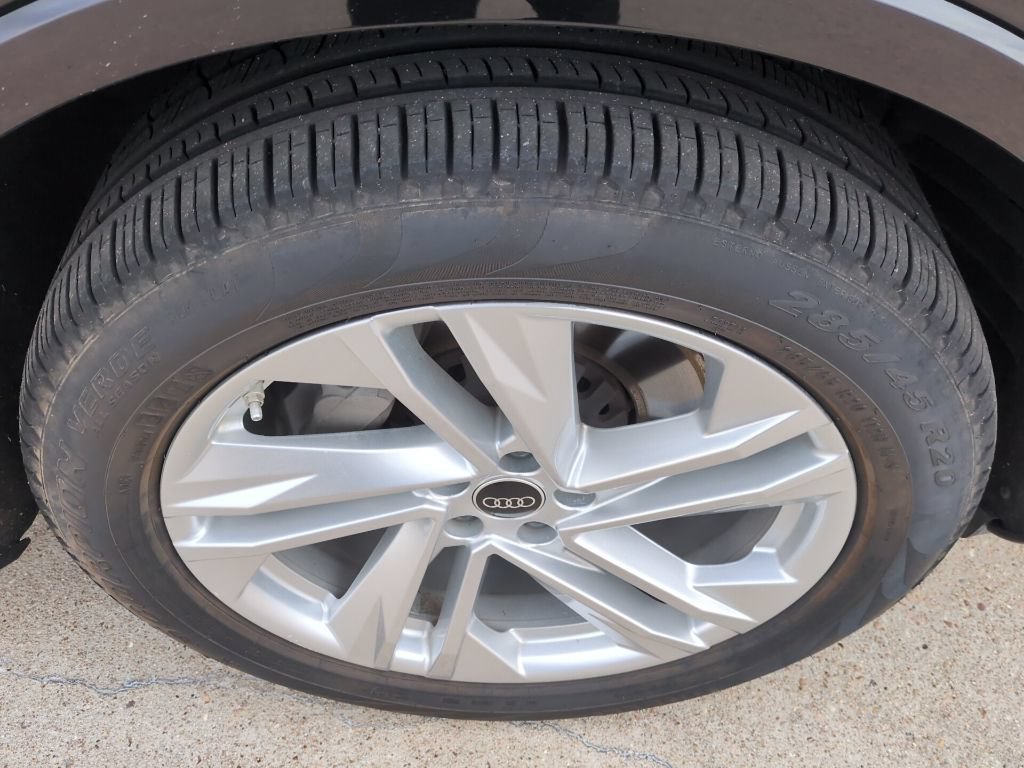 Used 2022 Audi Q7 3.0T Premium Plus AWD/4WD image 23