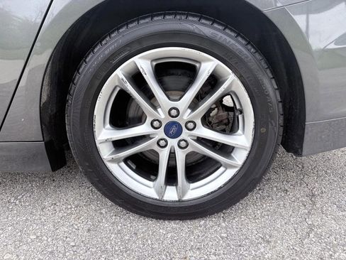 Used 2015 Ford Fusion Titanium FWD image 8