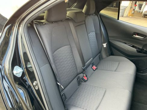 Used 2021 Toyota Corolla SE w/ Blackout Package (TMS) image 18