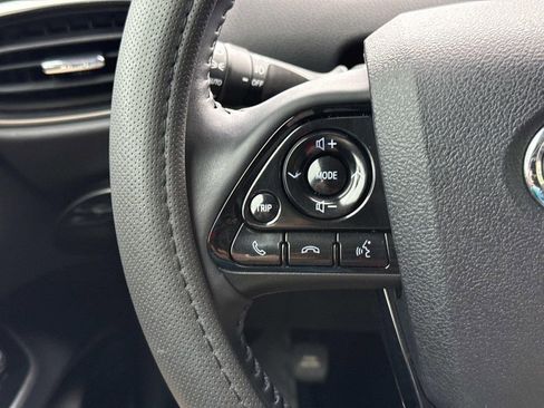 Used 2022 Toyota Prius image 40