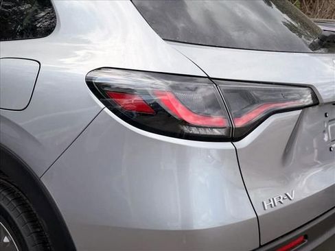 New 2026 Honda HR-V LX image 7