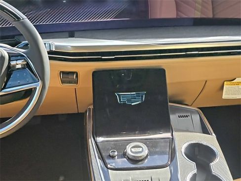 New 2026 Cadillac Escalade IQL Sport 2 image 17