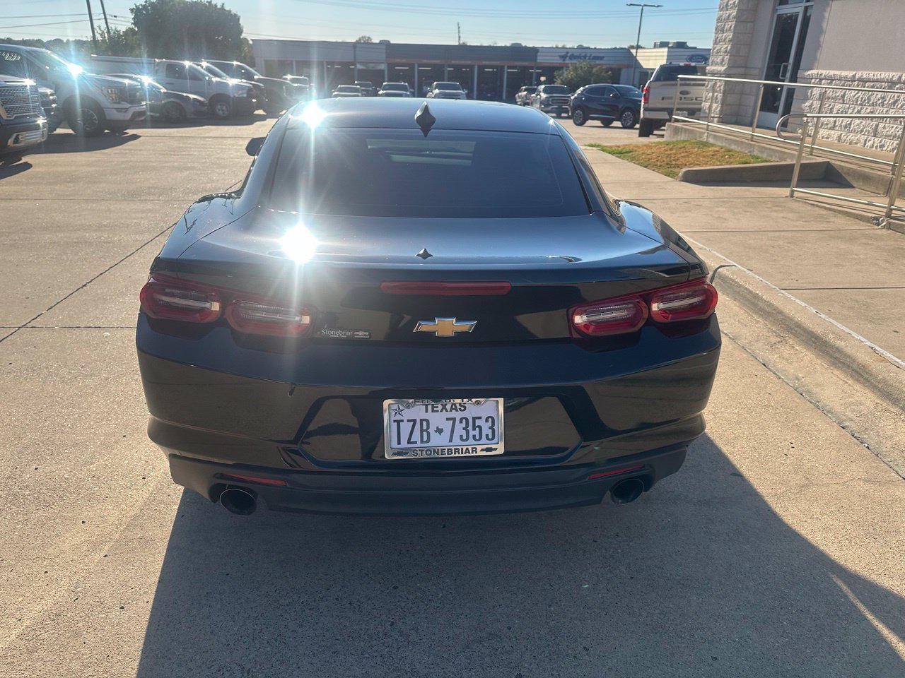 Used 2024 Chevrolet Camaro LT RWD image 3