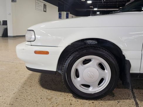 Used 1991 Nissan Sentra SE-R image 40