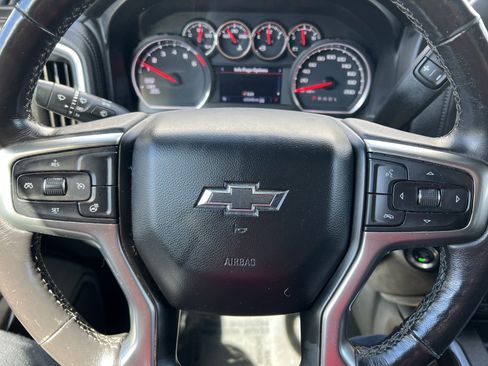 Used 2021 Chevrolet Silverado 1500 LT Trail Boss w/ Bed Protection Package AWD/4WD image 14