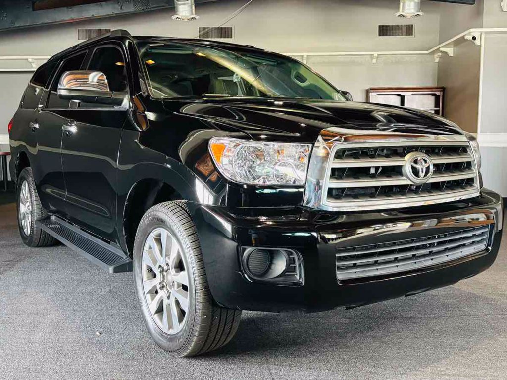 Used 2015 Toyota Sequoia Limited AWD/4WD image 4