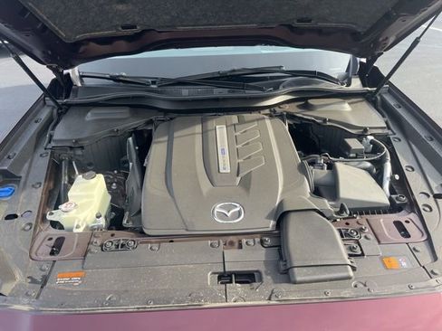 Used 2024 MAZDA CX-90 Plug-In Hybrid w/ Premium Plus image 17