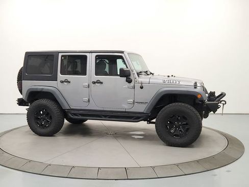 Used 2017 Jeep Wrangler Unlimited Sport AWD/4WD image 8
