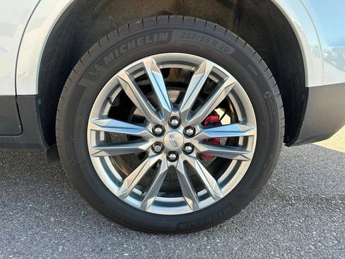 Used 2024 Cadillac XT5 Sportv AWD/4WD image 42