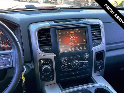 Used 2016 RAM 1500 Big Horn w/ Luxury Group image 10