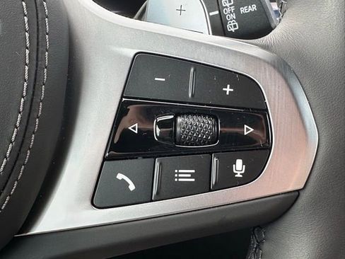 Used 2026 BMW X5 xDrive40i w/ M Sport Package image 17