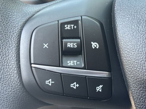 Used 2021 Ford Escape SE FWD image 24