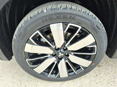 New 2026 Mitsubishi Outlander SE FWD image 26