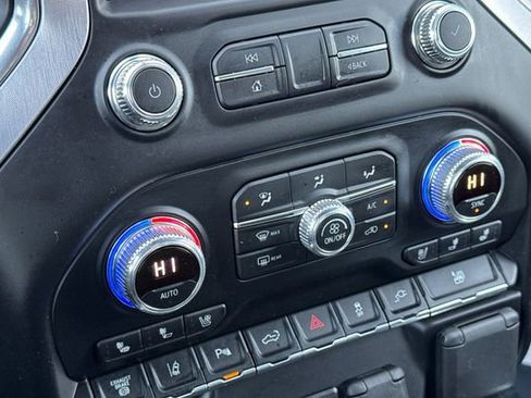 Used 2020 GMC Sierra 2500 SLT w/ SLT Premium Plus Package image 31