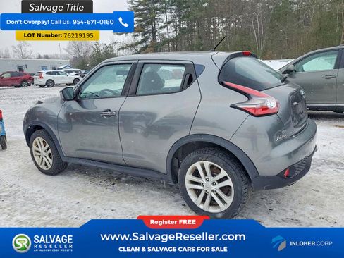 Used 2016 Nissan Juke S FWD image 3