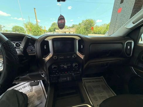 Used 2020 Chevrolet Silverado 1500 RST w/ Texas Edition AWD/4WD image 21