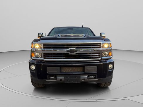Used 2017 Chevrolet Silverado 3500 High Country w/ Duramax Plus Package AWD/4WD image 8