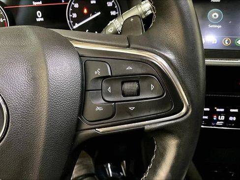 Certified 2023 Buick Envision Essence FWD image 21