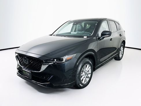 Used 2025 MAZDA CX-5 AWD 2.5 S w/ Preferred Package image 3