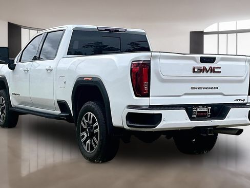 Used 2022 GMC Sierra 2500 AT4 w/ AT4 Premium Plus Package AWD/4WD image 4