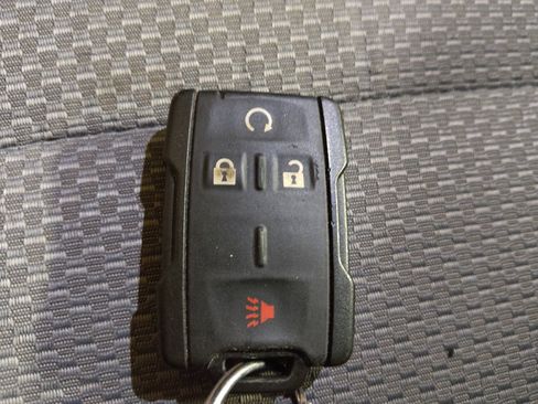 Used 2018 Chevrolet Silverado 1500 LT w/ Texas Edition image 32