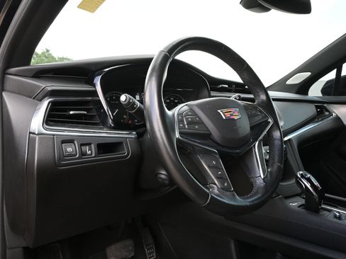 Used 2023 Cadillac XT5 Premium Luxury w/ LPO, Floor Liner Package FWD image 18