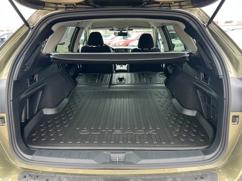 Certified 2025 Subaru Outback Premium w/ Popular Package #1A image 12