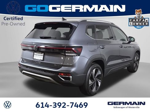 Certified 2025 Volkswagen Taos SE image 8
