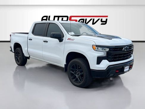 Used 2025 Chevrolet Silverado 1500 LT Trail Boss w/ Protection Package AWD/4WD image 1