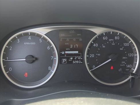 Used 2024 Nissan Kicks S FWD image 12