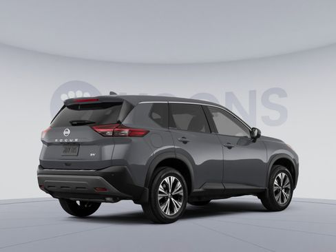 Used 2021 Nissan Rogue SV image 4