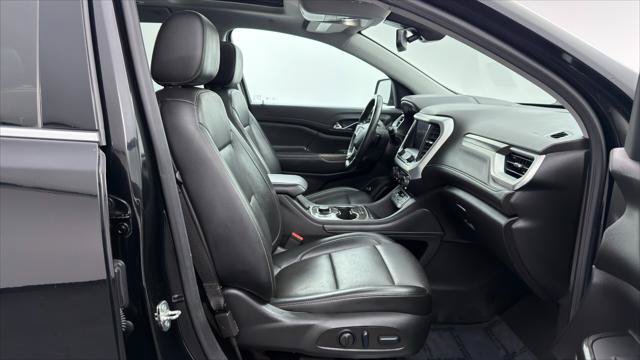 Used 2023 GMC Acadia SLT w/ Technology Package FWD image 22