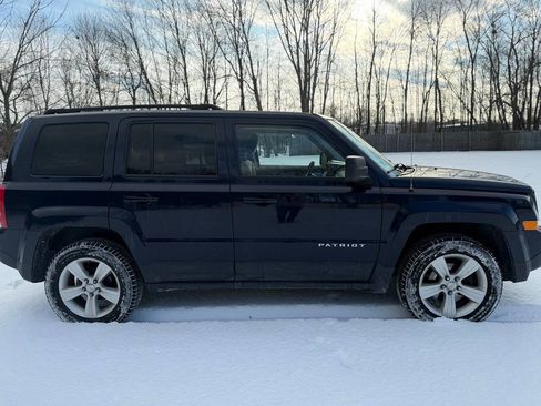 Used 2015 Jeep Patriot Sport w/ Power Value Group image 15
