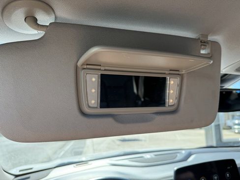 Used 2024 Chevrolet Blazer LT image 38