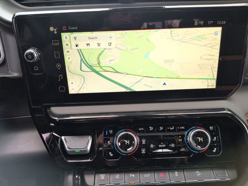 New 2026 GMC Sierra 2500 AT4 w/ AT4 Premium Plus Package AWD/4WD image 10