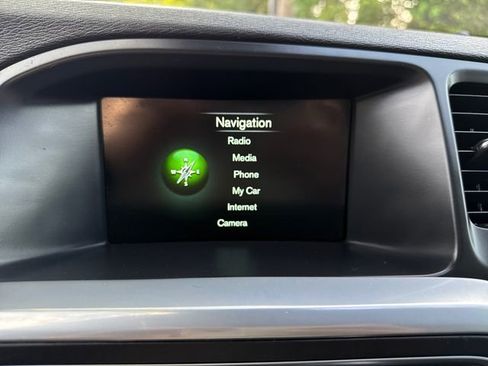 Used 2016 Volvo V60 T5 Platinum FWD image 15