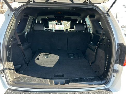 Used 2022 Dodge Durango R/T w/ Blacktop Package image 59