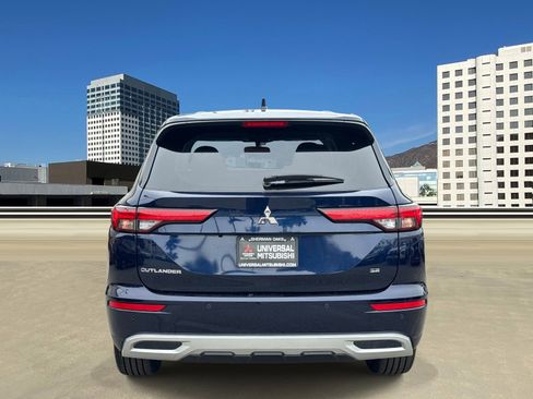 Used 2024 Mitsubishi Outlander FWD image 4