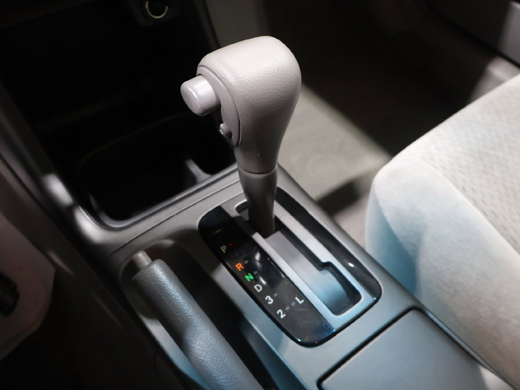 Used 2003 Toyota Camry LE FWD image 26